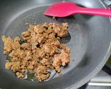 A picture of step 2 of Murmura Ladoos/Puffed Rice Laddoo.
