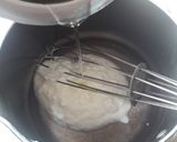 A picture of step 1 of Salted caramel pastry.