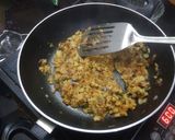 A picture of step 2 of Shrimp Paratha.