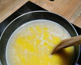 Une image de l'étape 1 de Polenta saucisse Toulouse.