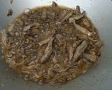 Foto langkah ke 3 dari resep Serundeng kelapa ikan bilih.