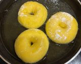 Foto langkah ke 7 dari resep Donat Labu.