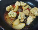 A picture of step 2 of Rohu Fish Curry or Rui Macher Jhol with Cauliflower and Potato.
