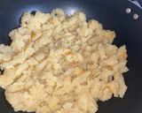A picture of step 3 of Makhandi halwa.