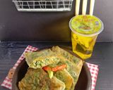 Foto langkah ke 6 dari resep Martabak Telur Mini.