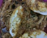 A picture of step 4 of Chicken Bharta.