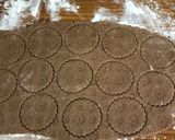 Foto del paso 4 de la receta: Galletas canelitas u hojarascas