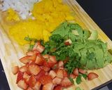 Foto del paso 1 de la receta Ceviche con fresas y mango