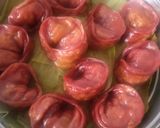 A picture of step 6 of Red Maggi noodles Momos.