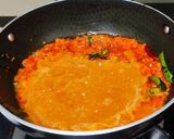A picture of step 5 of Schezwan chutney.