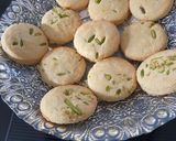 A picture of step 7 of Badam Puri.