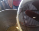 Foto del paso 3 de la receta: Prepara de maracuyá a base de mezcal