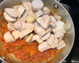 A picture of step 3 of Arbi masala.