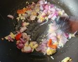 Foto langkah ke 2 dari resep Ayam Masak Paprika.