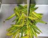 A picture of step 2 of Frozen Okra.