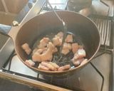 รูปขั้นตอนการทำที่ 2 ของ ผัดหมูสามชั้นน้ำพริกกะปิ