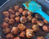 A picture of step 4 of Chilli garlic Brussels sprouts.