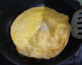 Foto langkah ke 3 dari resep Nasi Kuning (serba instan) plus Sop Ayam.