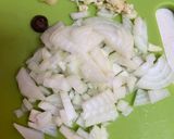 Foto langkah ke 1 dari resep Sup Ayam Ala Resto Cepat Saji.