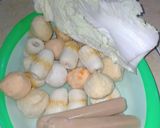 Foto langkah ke 3 dari resep Seblak Aneka Seafood Premium.