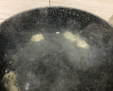 Foto del paso 1 de la receta: Sopa castellana o de ajo