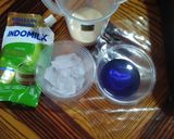Foto langkah ke 1 dari resep Butterfly Pea Matcha Latte.