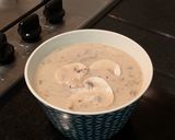 A picture of step 9 of Mushroom soup.