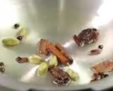A picture of step 4 of Mutton korma.