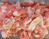 Hình bước làm 1 của món Thịt vai bò xào cải xoăn