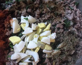 Foto del paso 3 de la receta: Pastel de polenta relleno de carne y espinacas