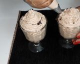 A picture of step 9 of Hot Chocolate Coffee Icecream.