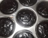A picture of step 5 of Choco Idli Muffins by Oreo biscuits.