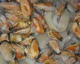 Foto del paso 2 de la receta: Guiso de mar (chupín)