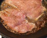 A picture of step 2 of Chicken in creamy sauce.