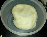 A picture of step 2 of Suji shakarpara.