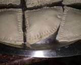 A picture of step 6 of Chicken puff paties.