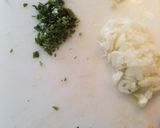 Foto del paso 3 de la receta: Guiso de albóndigas de bacalao
