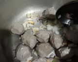 Foto langkah ke 1 dari resep 849) Sayur Bening Lobak Bakso.