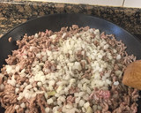Foto del paso 3 de la receta: Huevos rellenos de carne, gratinados con bechamel