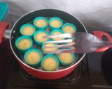 Foto langkah ke 5 dari resep Bolu kukus.