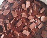 Foto langkah ke 7 dari resep Fudgy Crunchy Brownies.