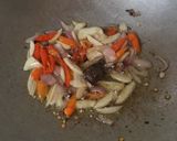 Foto langkah ke 3 dari resep Tumis Kangkung.