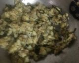 A picture of step 6 of Aloo Paratha.
