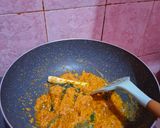 Foto langkah ke 2 dari resep Ikan masak santan pedes.