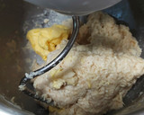 Foto langkah ke 1 dari resep Roti Manis Meises.