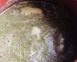 A picture of step 1 of Moringa + agathe spinach soup.