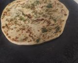 A picture of step 4 of Palak Paratha.