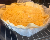 Foto del paso 7 de la receta: Quiche de ajos tiernos con bacon y queso de cabra