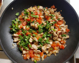Foto del paso 4 de la receta: Bistecs de puerco a la mexicana fácil y rápida