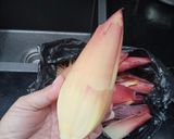 Foto langkah ke 1 dari resep Tumis Jantung Pisang.